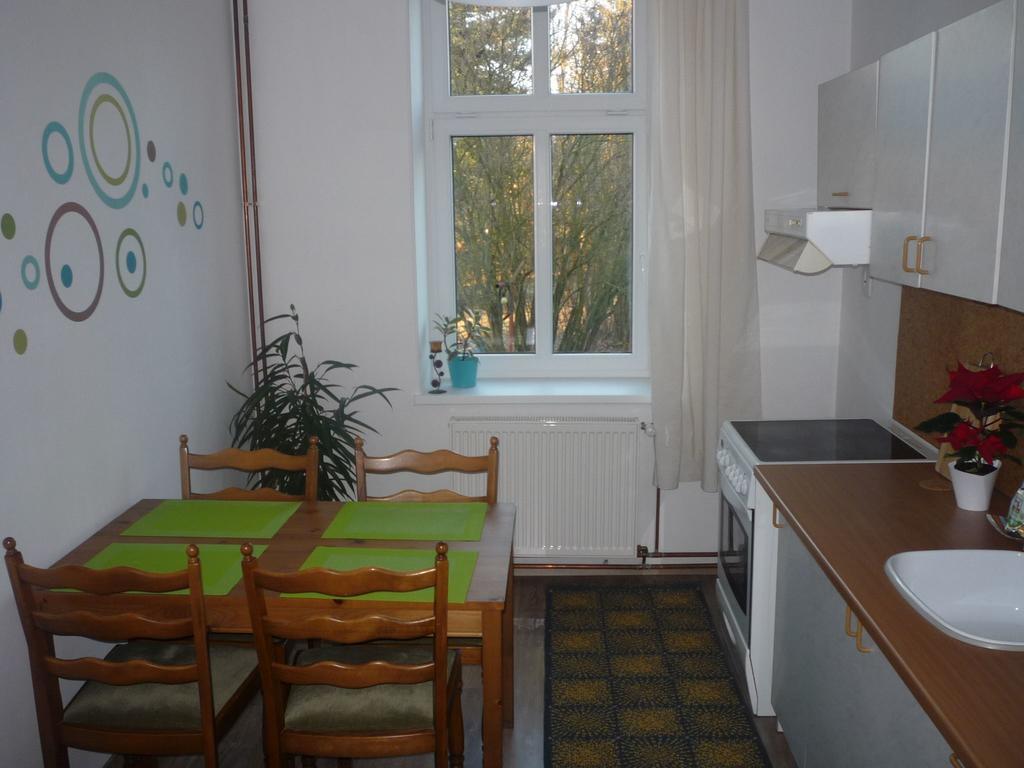Mlade Buky 261 Apartment Exterior foto