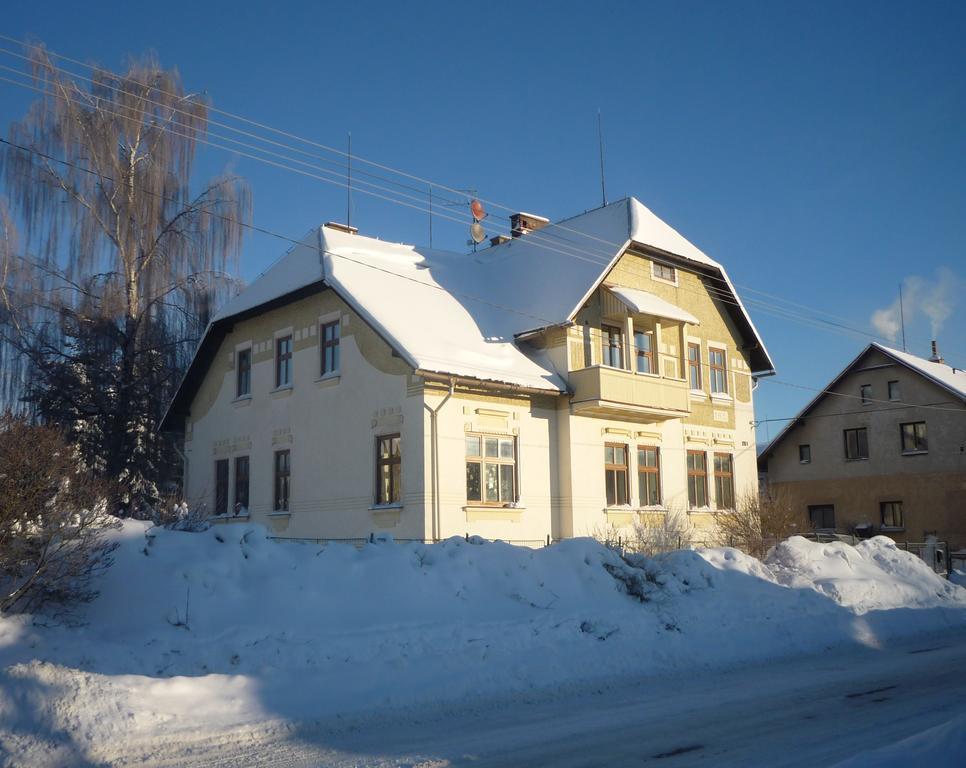 Mlade Buky 261 Apartment Exterior foto
